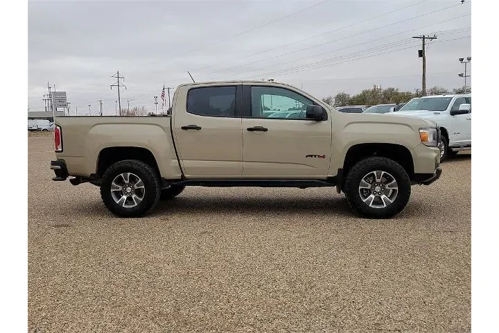 $29764 : GMC Canyon 2021 4x4 AT4 4dr image 6