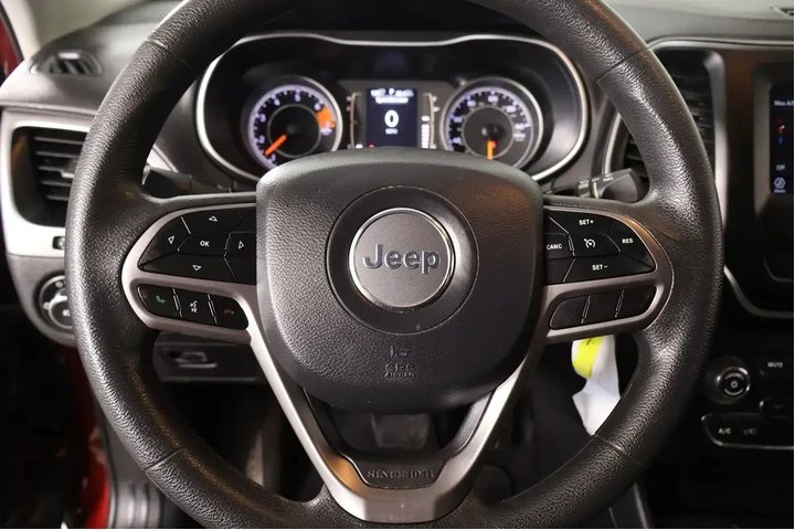 $12929 : Jeep Cherokee 2019 Latitude image 3