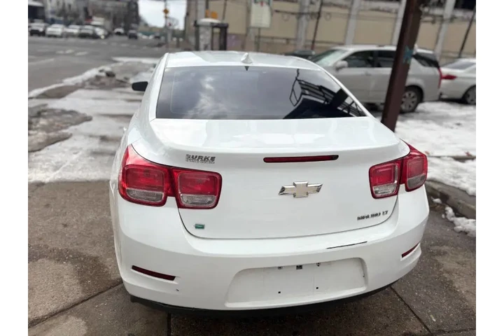 $5999 : 2015 Malibu LT image 5