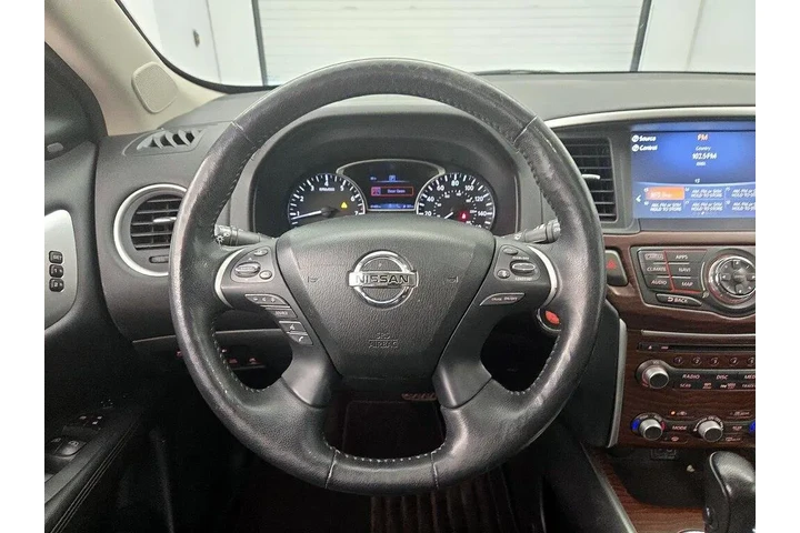 $21998 : Nissan Pathfinder 2019 Plati image 10