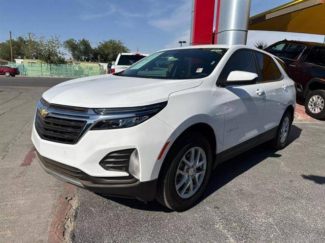 $35995 : Pre-Owned 2024 Equinox LT Spo image 1