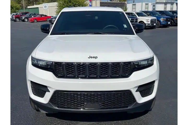 $31988 : Jeep Grand Cherokee 2023 4x4 image 5