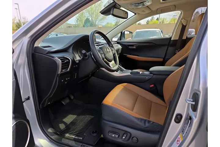 $23998 : Lexus NX 300 2019 AWD F SPOR image 10