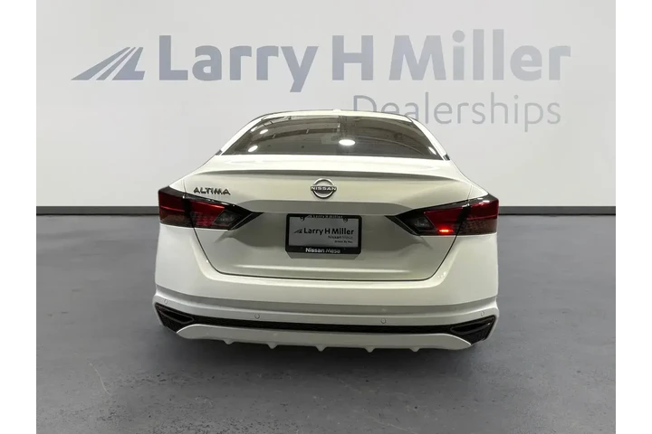 Nissan Altima 2025 2.5 S 4dr image 4