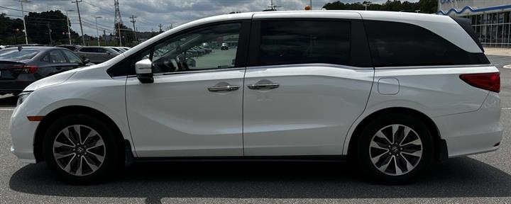 $33703 : PRE-OWNED 2022 HONDA ODYSSEY image 2