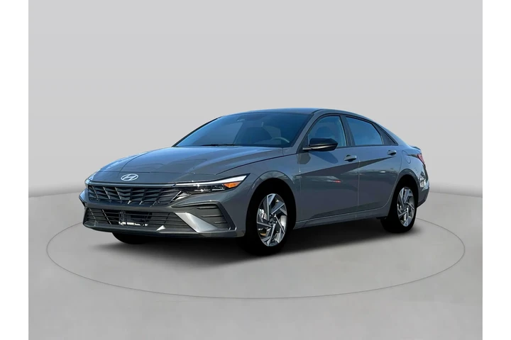 $24420 : Hyundai ELANTRA Hybrid 2025 image 1