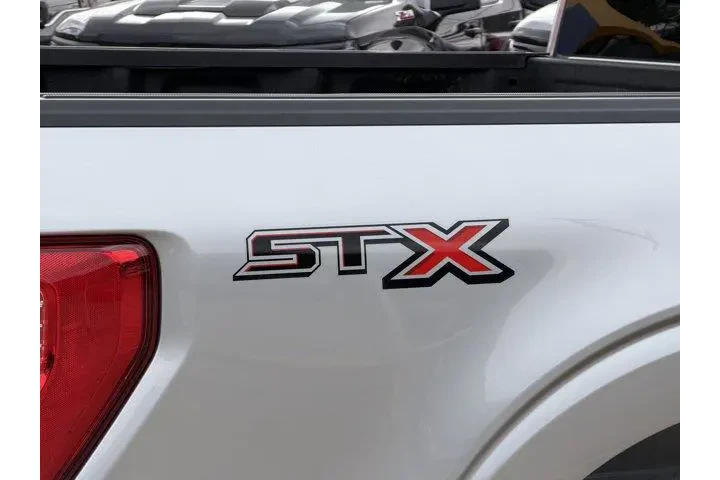 $29271 : Ford F-150 2021 4x2 XL 4dr S image 7