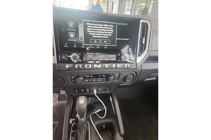 $31466 : Nissan Frontier 2025 4x2 S 4 image 8