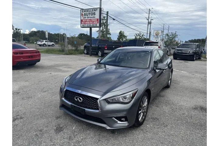 $11897 : 2018 Q50 2.0T Luxe image 1