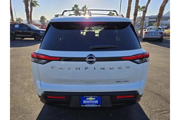 $26991 : Nissan Pathfinder 2022 AWD S image 5