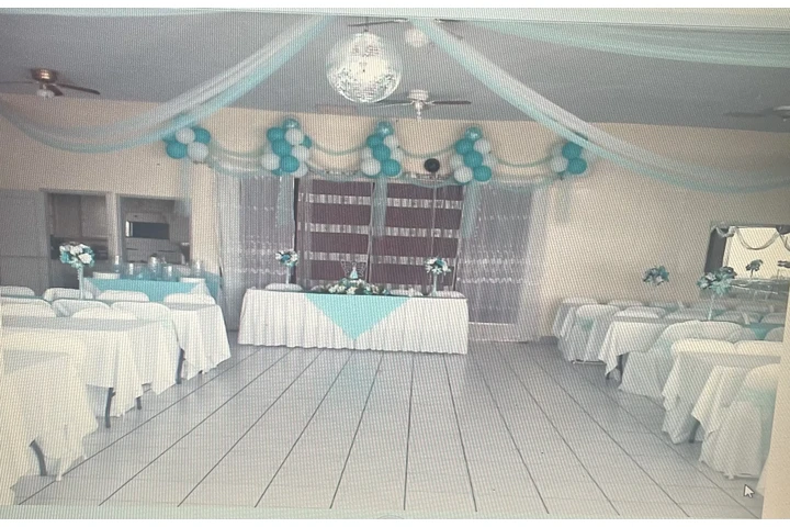 Bonito salon con todo incluido image 5