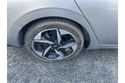 $19454 : Hyundai ELANTRA 2022 Limited thumbnail