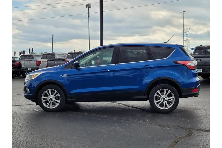 $11998 : Ford Escape 2017 AWD SE 4dr image 7