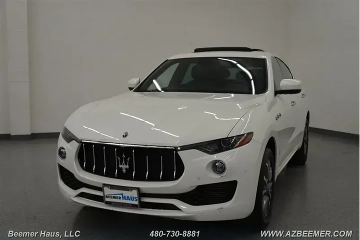 $31998 : Maserati Levante 2021 AWD 4d image 1