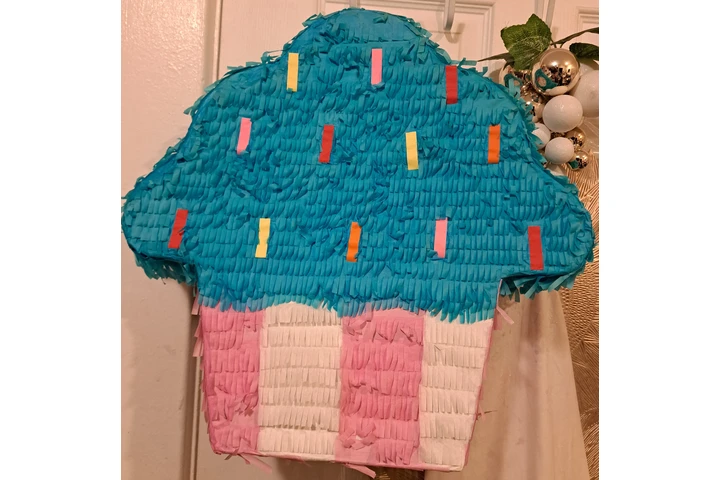 $4 : Piñata 🪅  Nueva Grande image 1