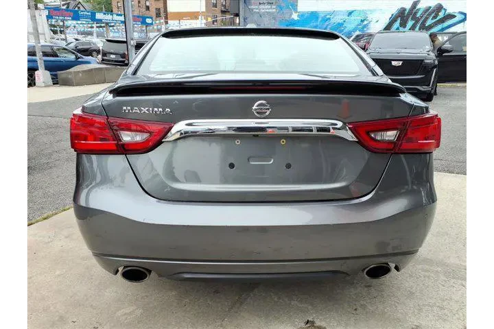 $13799 : Nissan Maxima 2017 3.5 SV 4d image 6