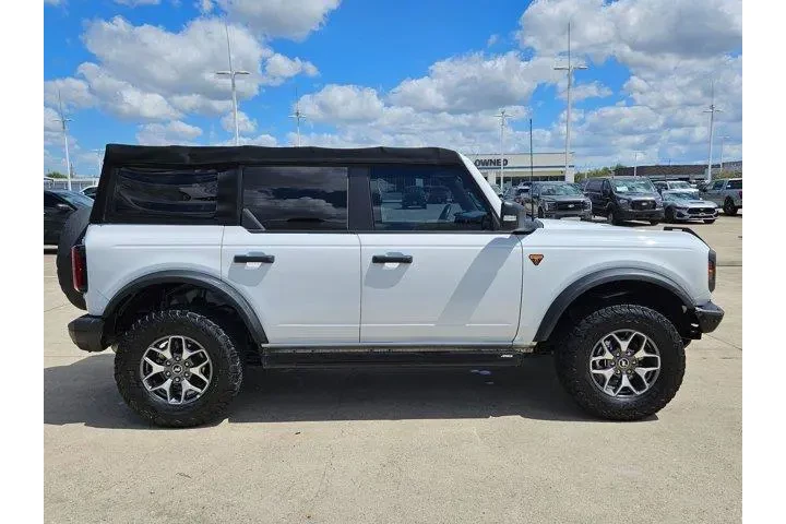 $39200 : Ford Bronco 2021 4x4 Badland image 2