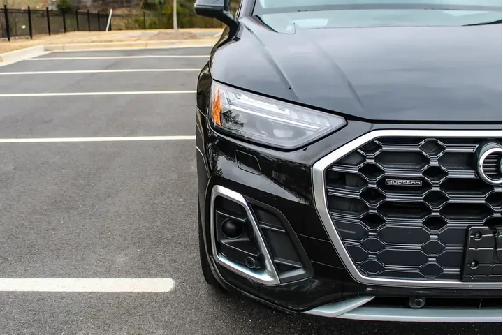 $30470 : Audi Q5 2022 AWD quattro S l image 10