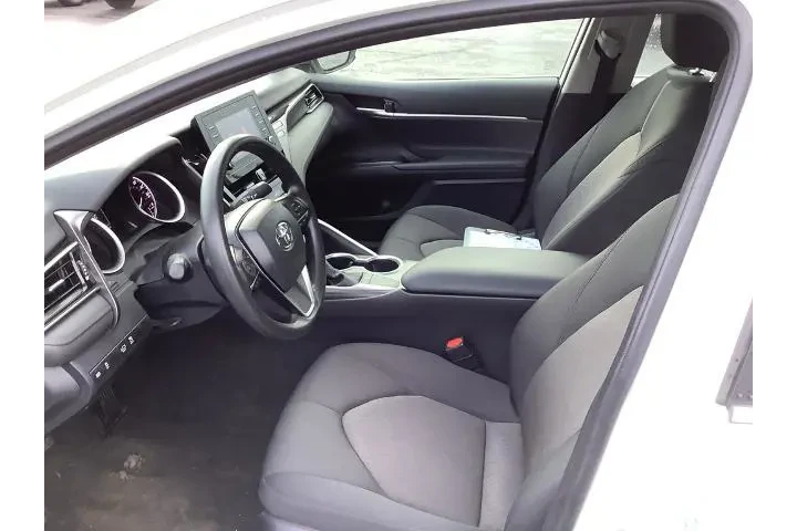 $28950 : Toyota Camry 2024 LE 4dr Sed image 10