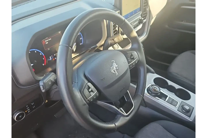 $23500 : Ford Bronco Sport 2024 AWD B image 2