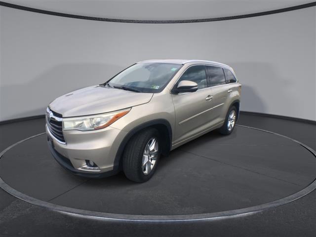 $13900 : PRE-OWNED 2016 TOYOTA HIGHLAN image 4