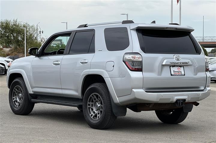 $38550 : 4Runner SR5 Premium image 7