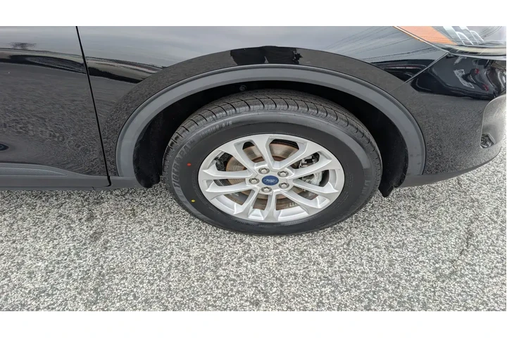 $17996 : Ford Escape 2020 AWD SE 4dr image 10