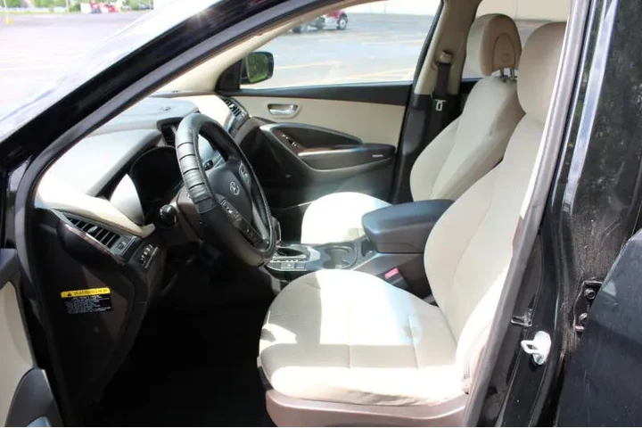 2017 Santa Fe Sport 2.4L image 8