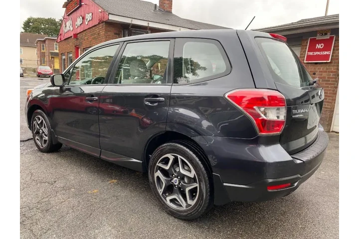 2015 Forester image 5