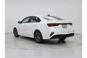 $18998 : Kia Forte 2024 LXS 4dr Sedan thumbnail