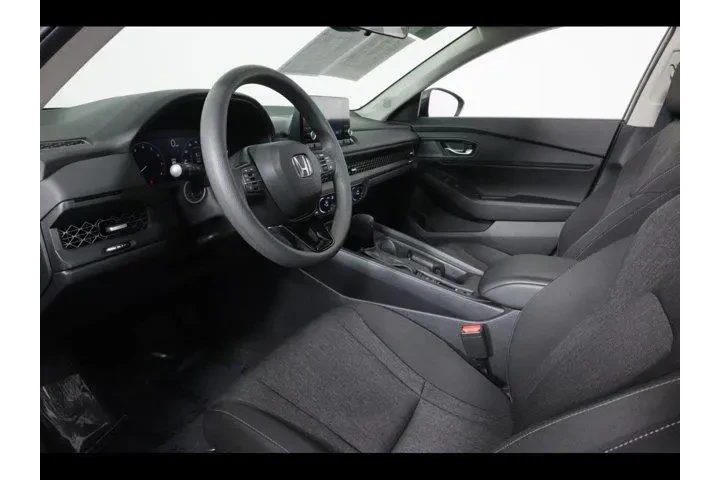 $24875 : Honda Accord 2023 EX 4dr Sed image 10