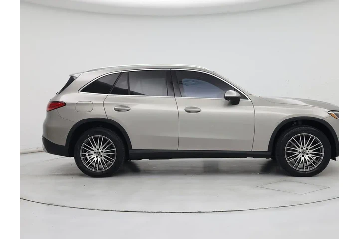 $38998 : Mercedes-Benz GLC 2023 AWD G image 7