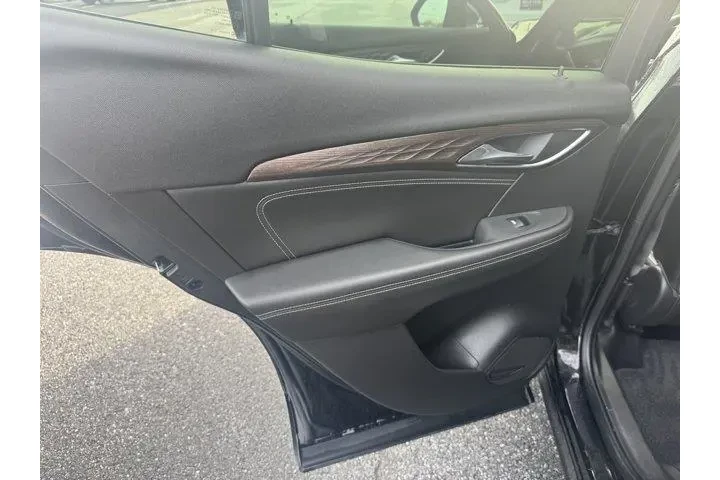 $26995 : Buick Envision 2022 AWD Aven image 8