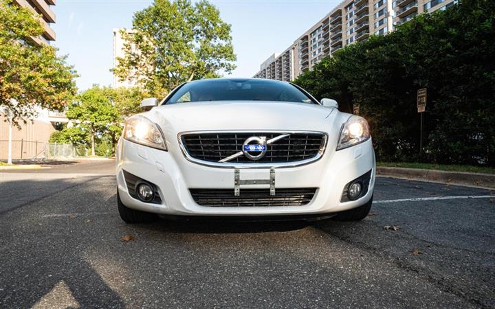 $12000 : 2012 VOLVO C70 image 9