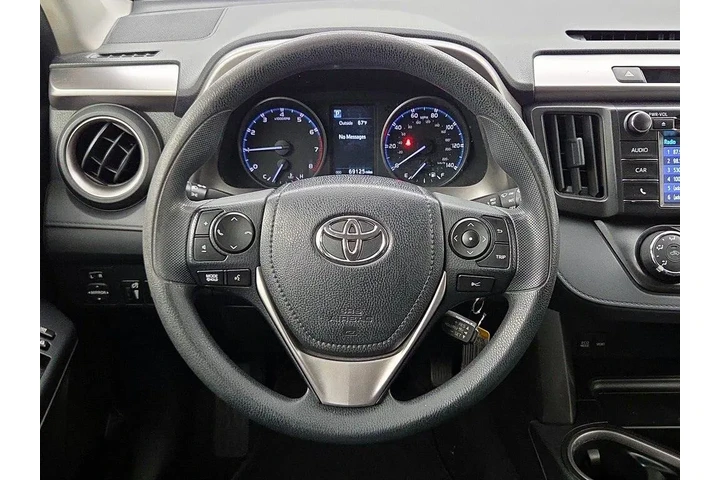 $19998 : Toyota RAV4 2018 LE 4dr SUV image 10
