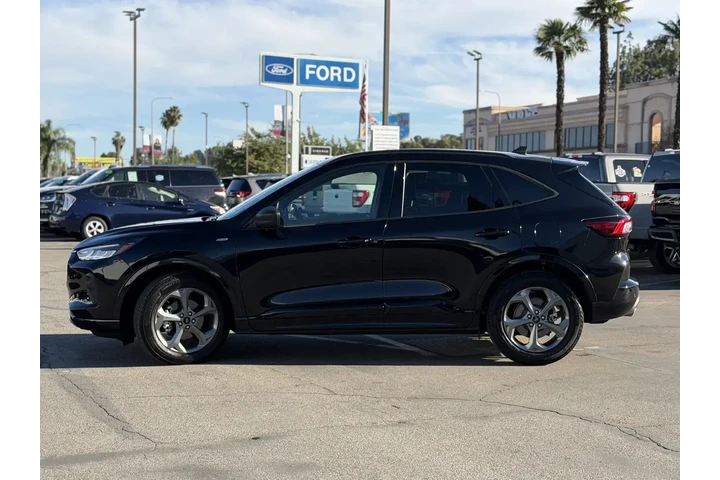 $28999 : Ford Escape 2024 ST-Line 4dr image 5
