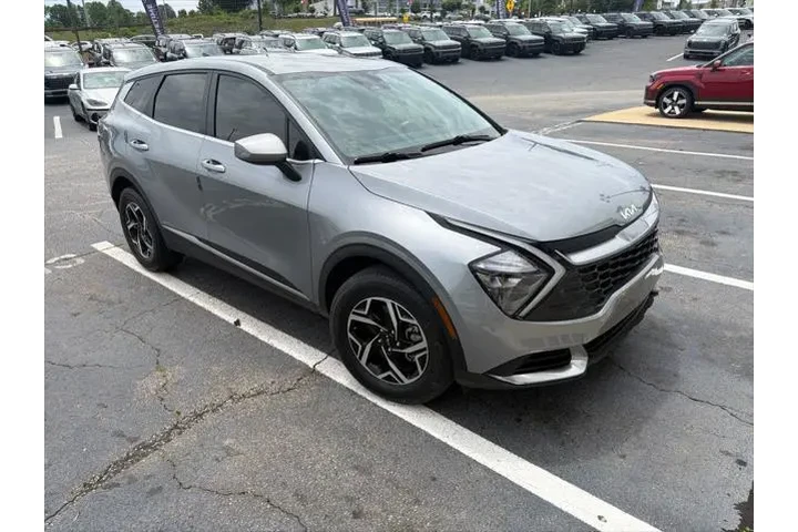 $22991 : Kia Sportage 2023 AWD LX 4dr image 6