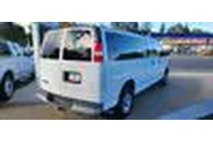 $12995 : 2013 Express image 5