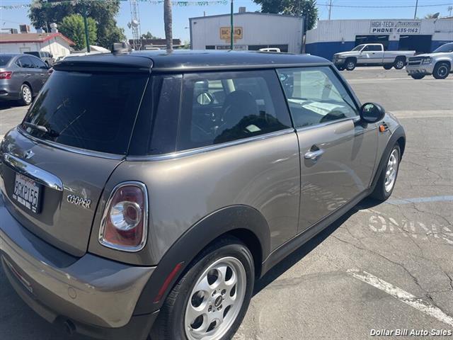 $9988 : 2013 Hardtop Cooper Hatchback image 5