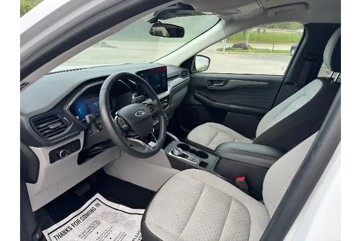 $24988 : Ford Escape 2023 AWD Active image 3