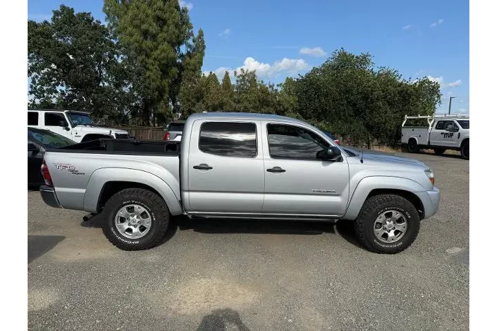 $24000 : Toyota Tacoma 2010 4x4 V6 4d image 7