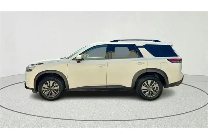 $33856 : Nissan Pathfinder 2025 SV 4d image 6