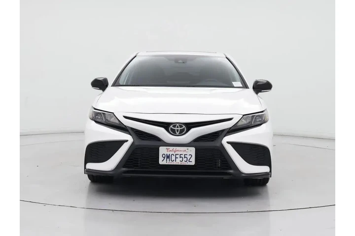 $27998 : Toyota Camry 2024 SE 4dr Sed image 5