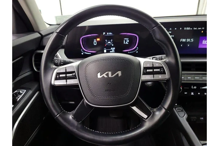 $31998 : Kia Telluride 2023 S 4dr SUV image 10