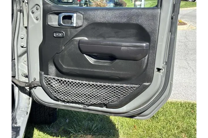 $23000 : Jeep Wrangler Unlimited 2020 image 10