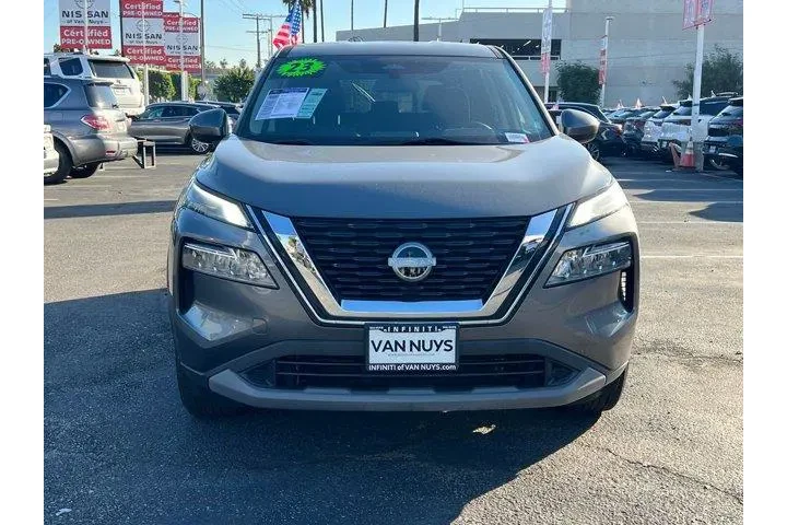 $18595 : Nissan Rogue 2023 SV 4dr Cro image 9