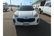 $10900 : Kia Sportage 2017 AWD LX 4dr thumbnail