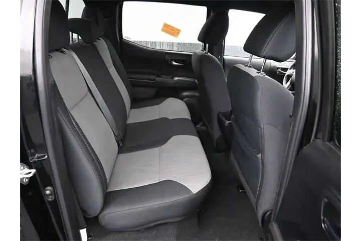 $37161 : Toyota Tacoma 2023 4x4 TRD O image 6