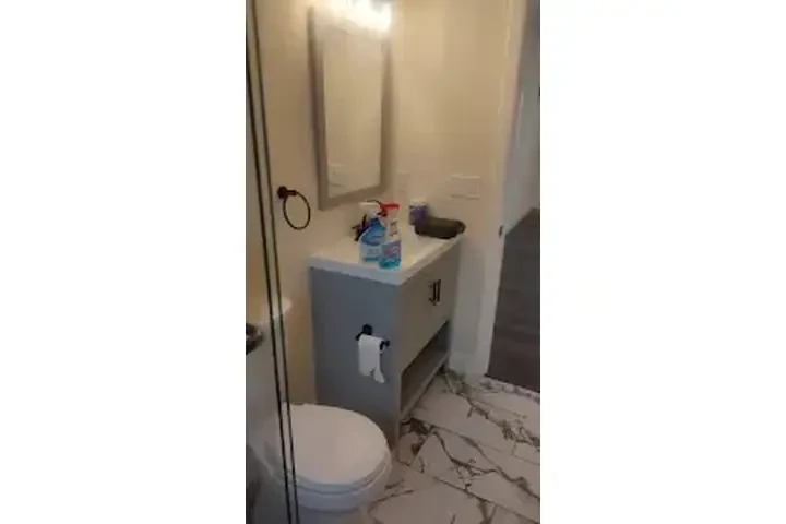 $2000 : LOS ÁNGELES RENTO CASITA NUEVA image 7