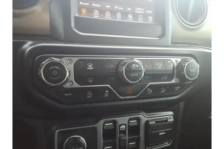 $29753 : Jeep Wrangler Unlimited 2021 image 8